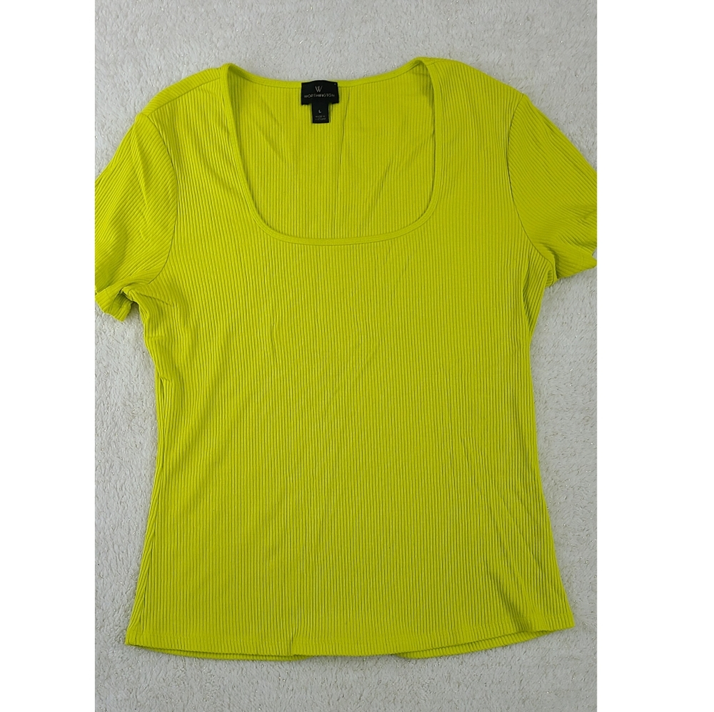 Like green rippled tee